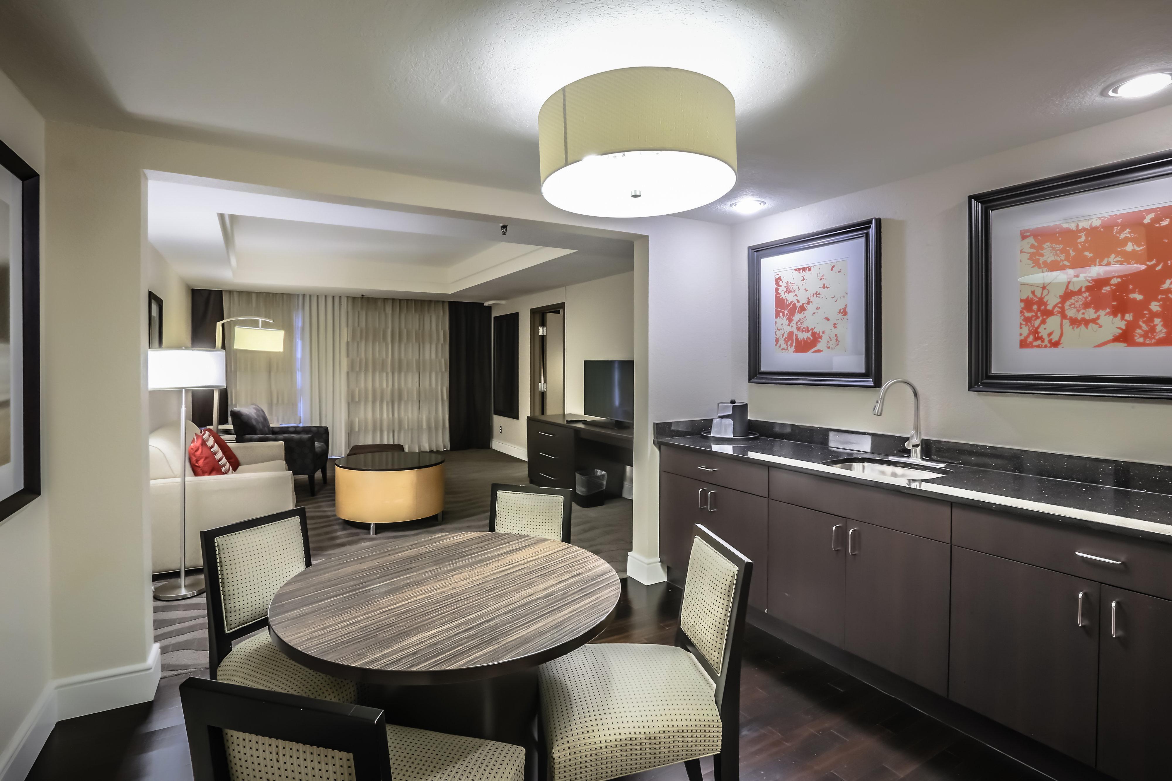 Holiday Inn Austin Midtown By Ihg Екстериор снимка