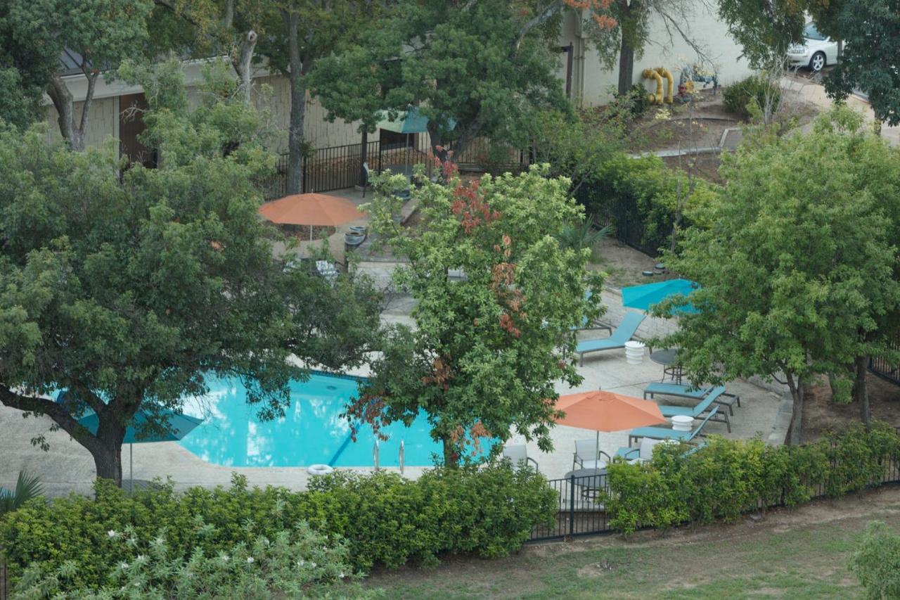 Holiday Inn Austin Midtown By Ihg Екстериор снимка